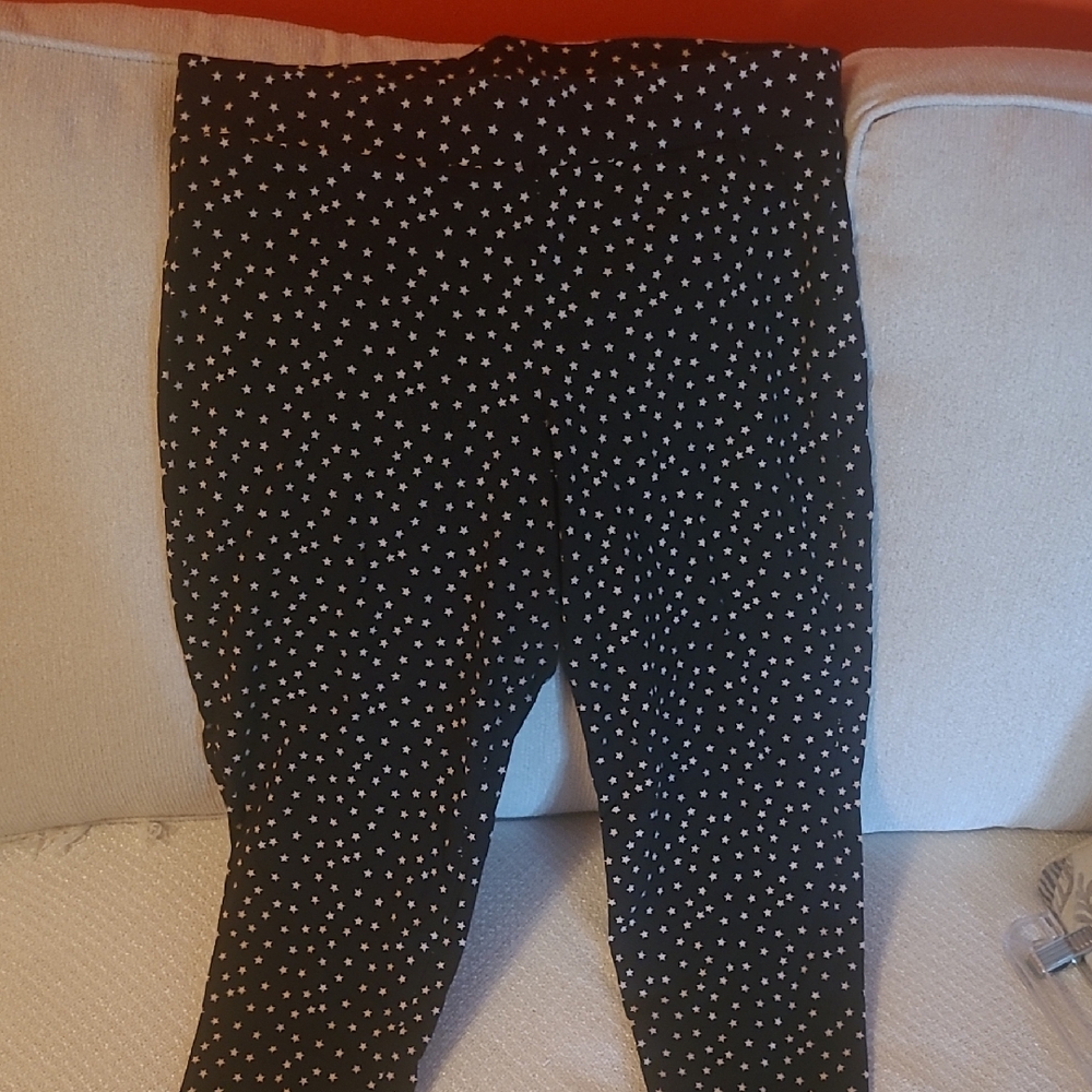 2 For $25 Torrid Black and White Star Leggings With Bow Detail